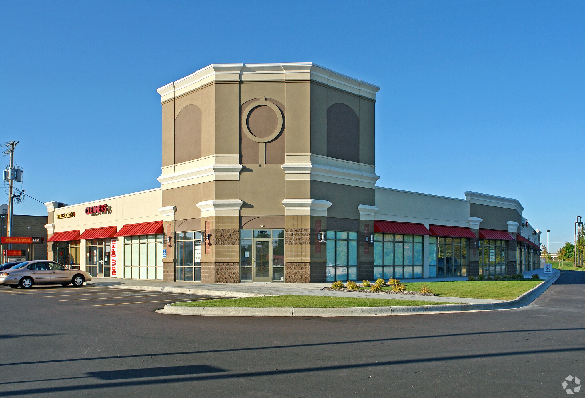 300 Western Ave, Faribault, MN for Rent