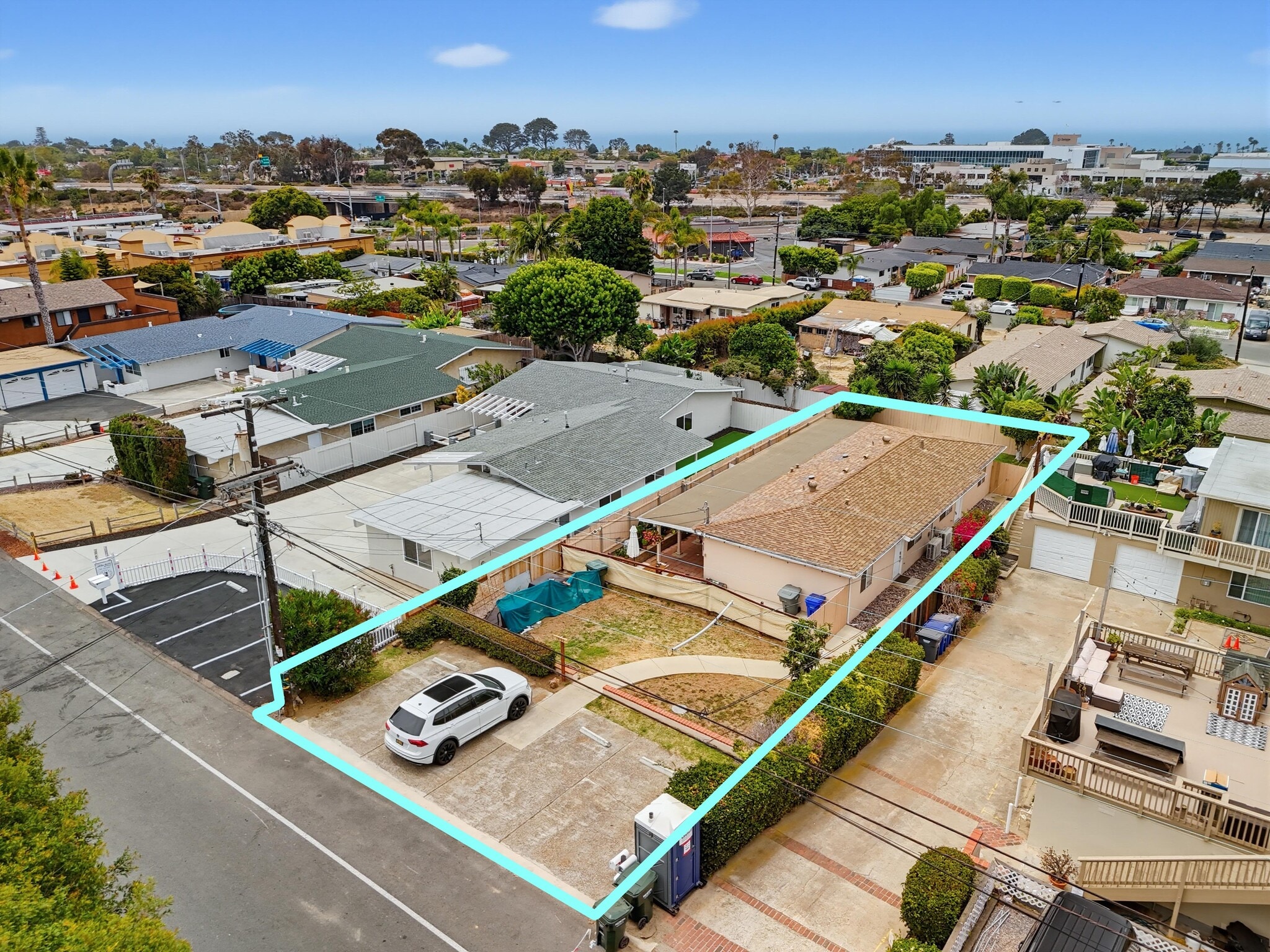 1090 Gardena Rd, Encinitas, CA for Sale