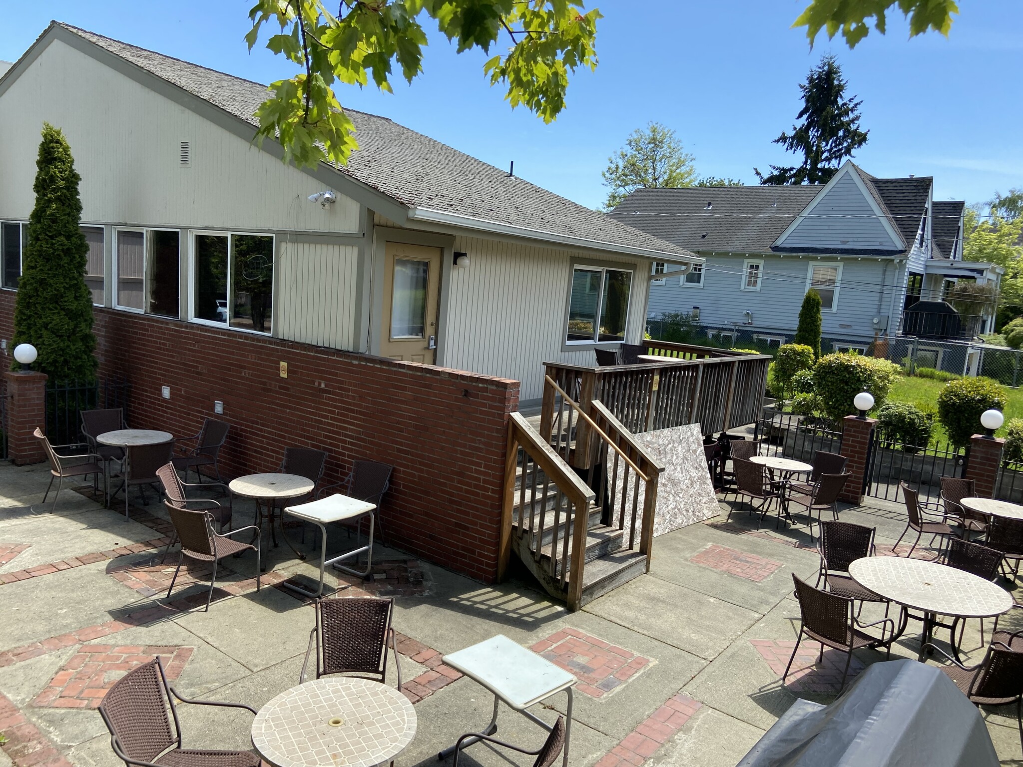 2605 E Cherry St, Seattle, WA for Sale