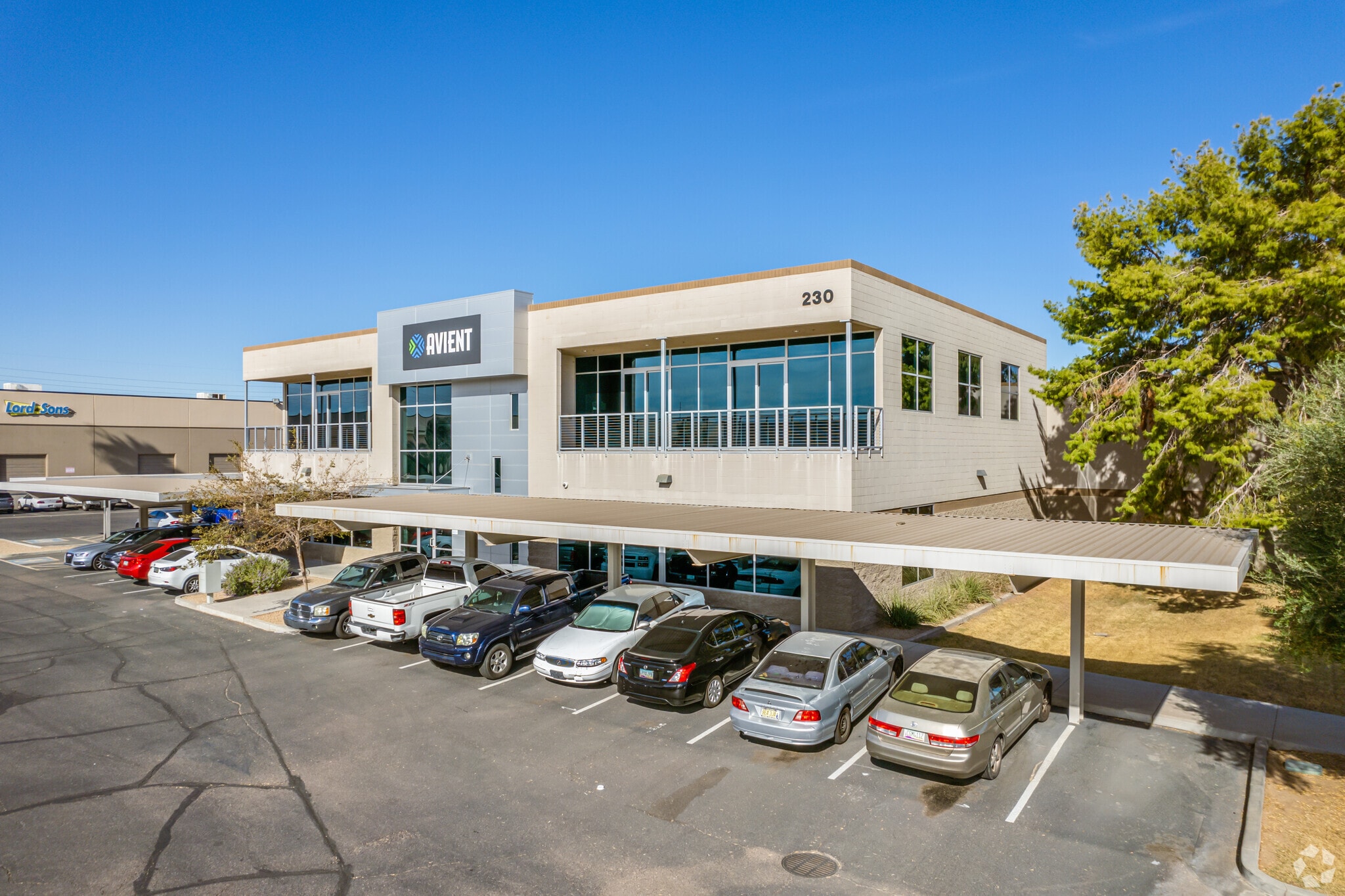 230 N 48th Ave, Phoenix, AZ for Rent