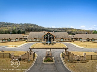 Russellville, AR undefined - 697 Bradley Cove Rd