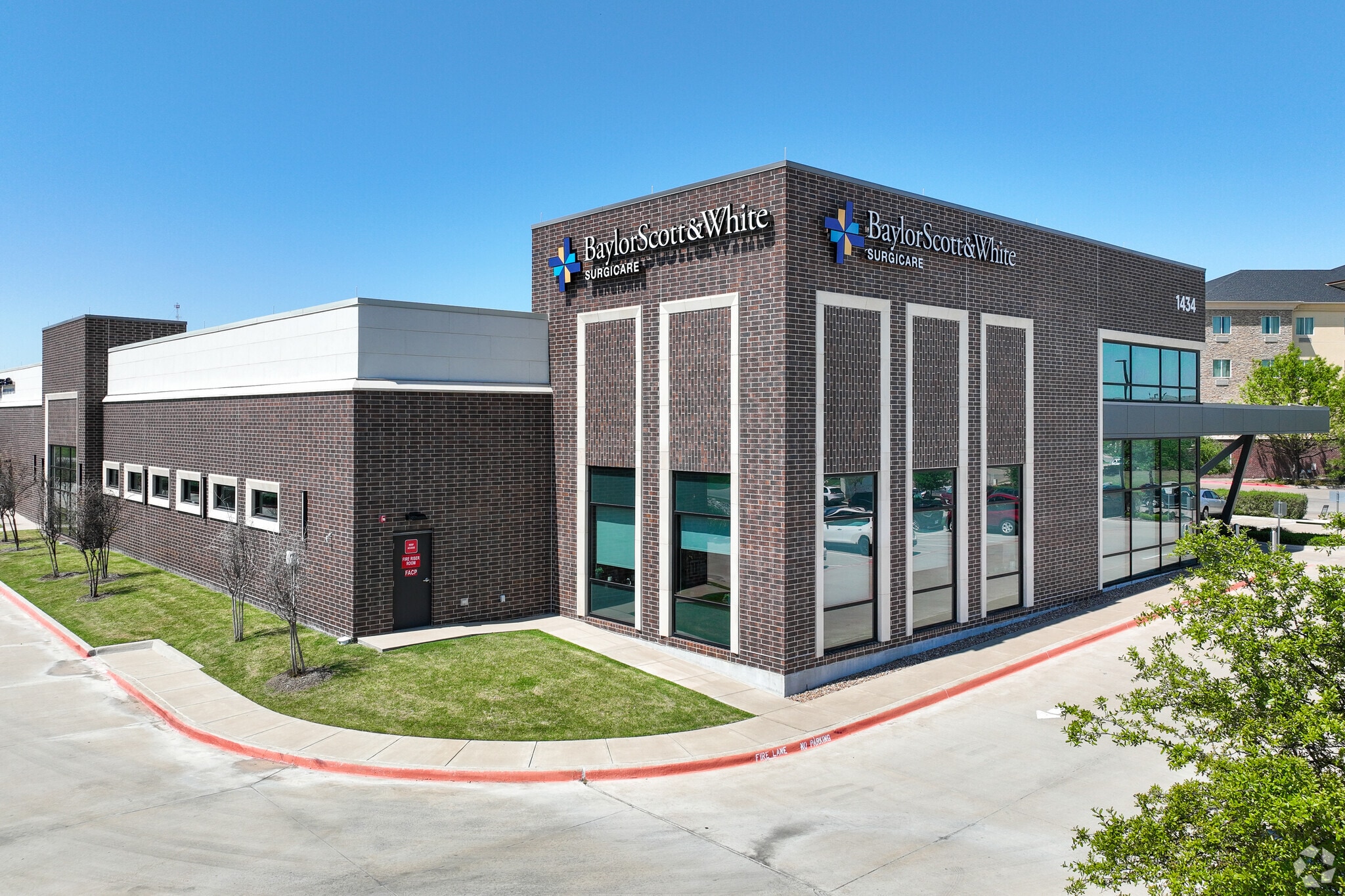 1434 W Highway 287 Byp, Waxahachie, TX for Rent