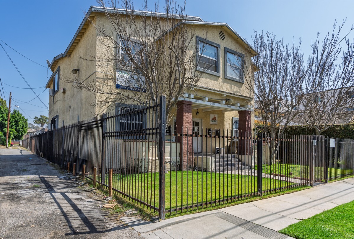 3416-3418 Walton Ave, Los Angeles, CA for Sale