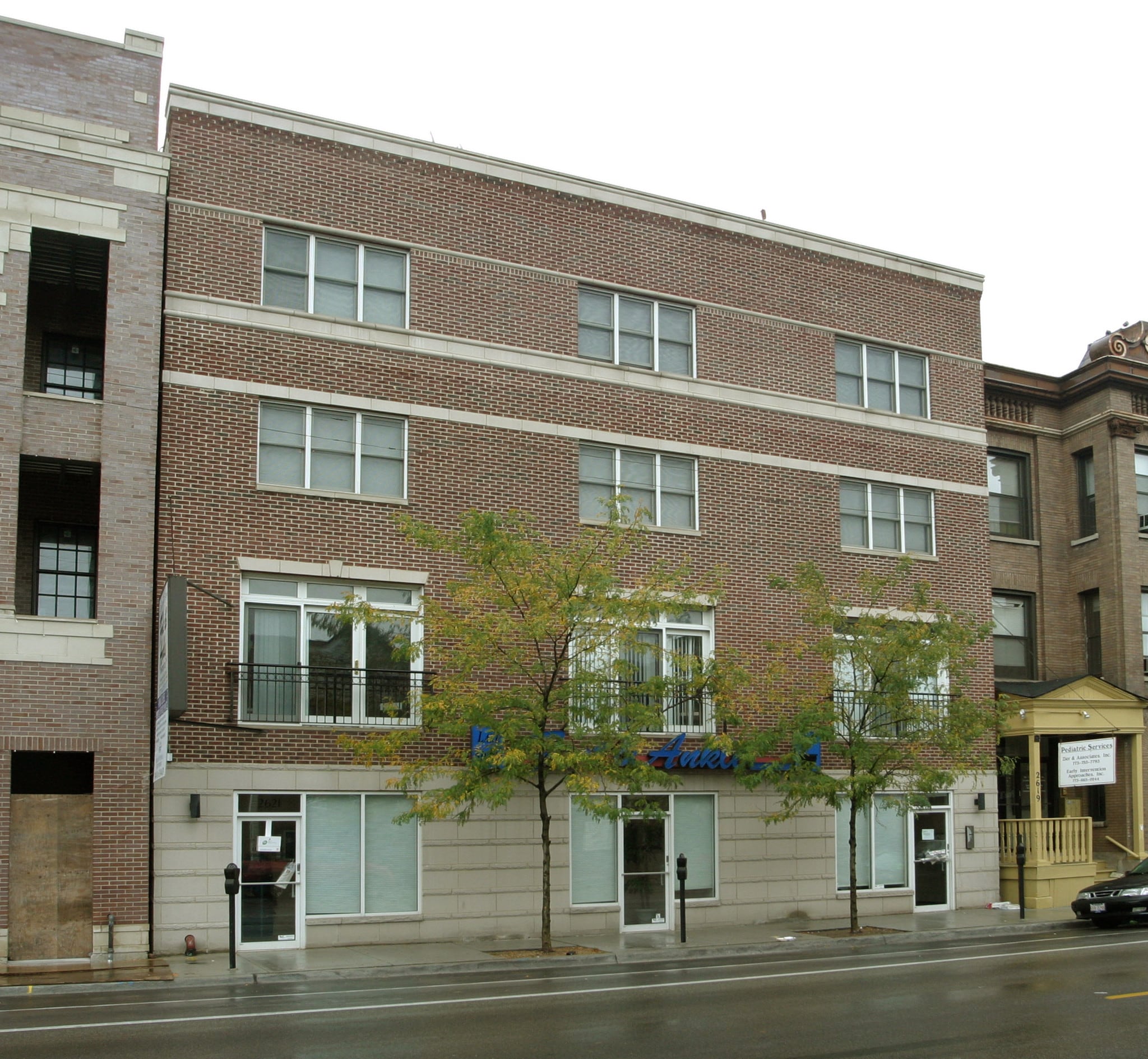 2623 N Halsted St, Chicago, IL for Sale