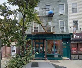 Brooklyn, NY Retail - 272 Driggs Ave