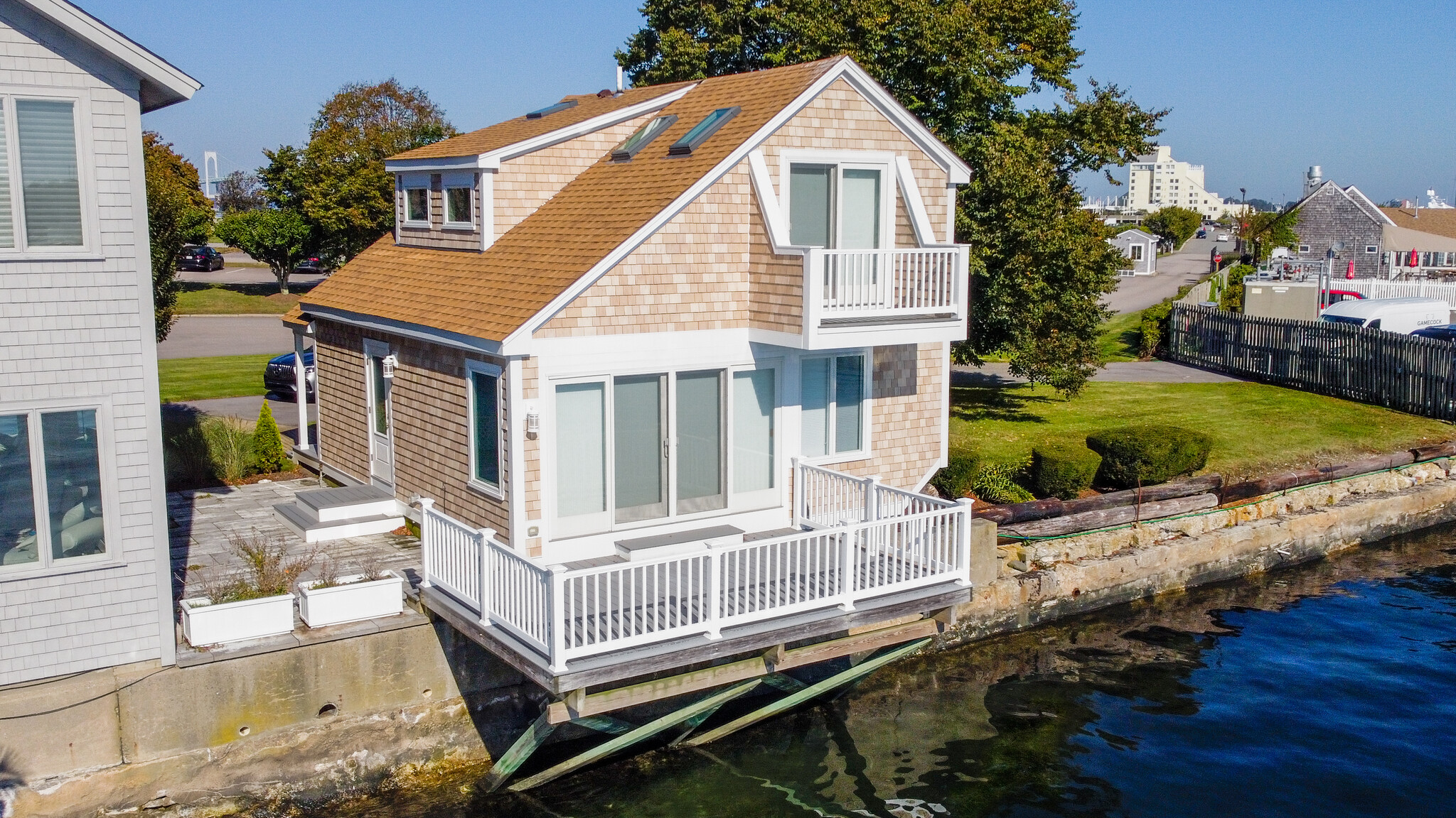 1 Defenders Row, Newport, RI for Rent