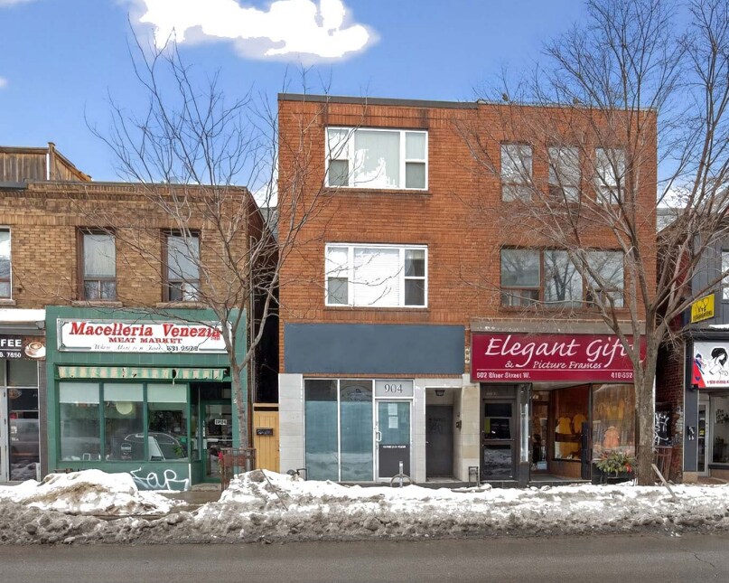 904 Bloor St W, Toronto, ON for Rent