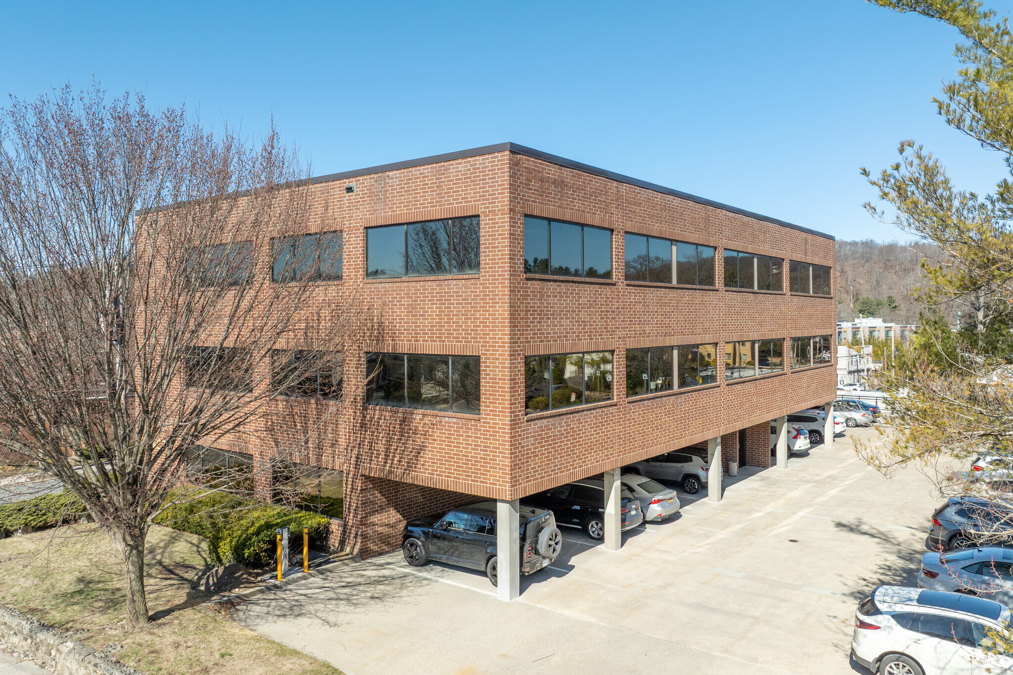 427 Bedford Rd, Pleasantville, NY for Rent