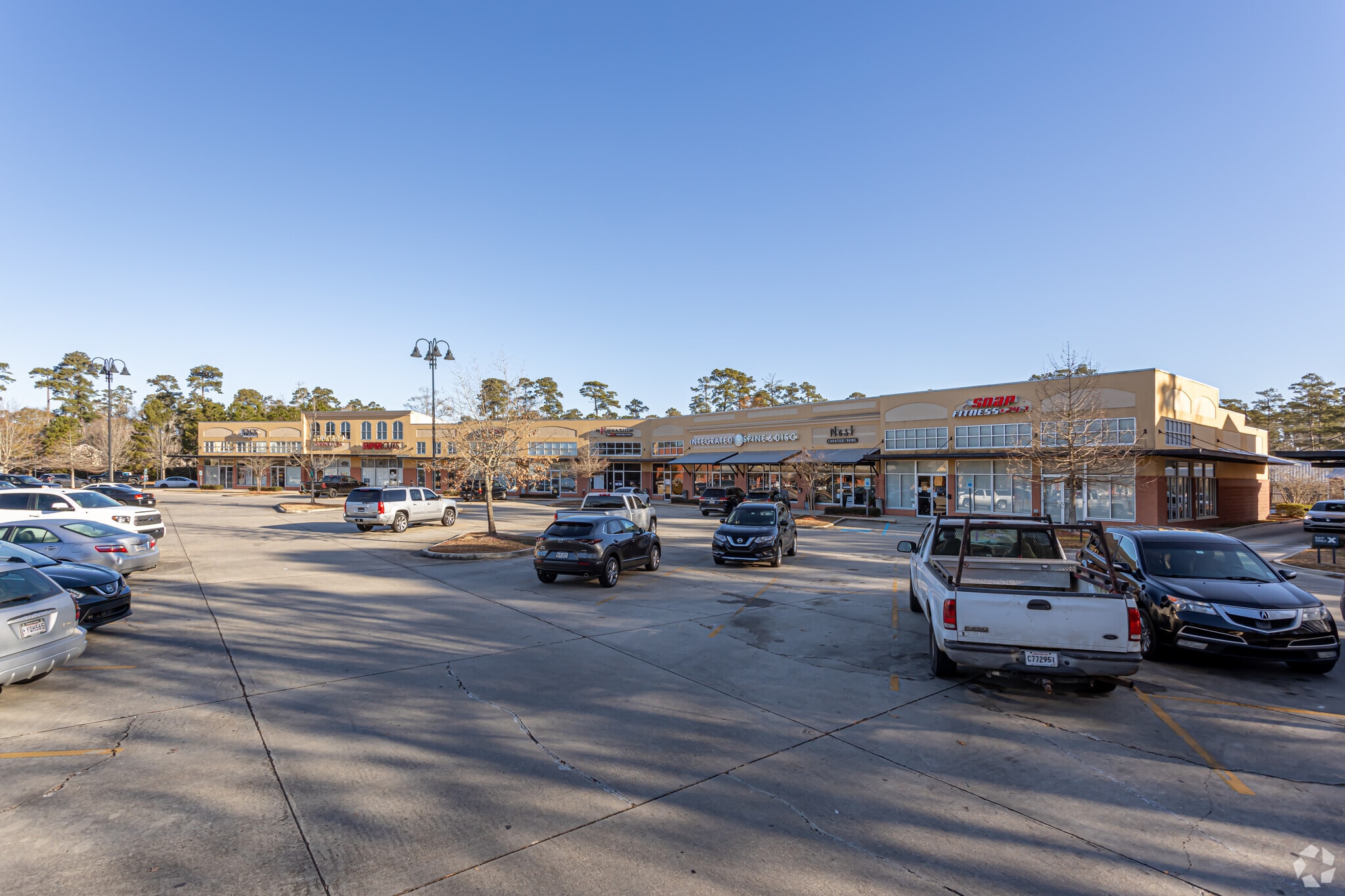 3441 E Causeway Approach, Mandeville, LA for Rent