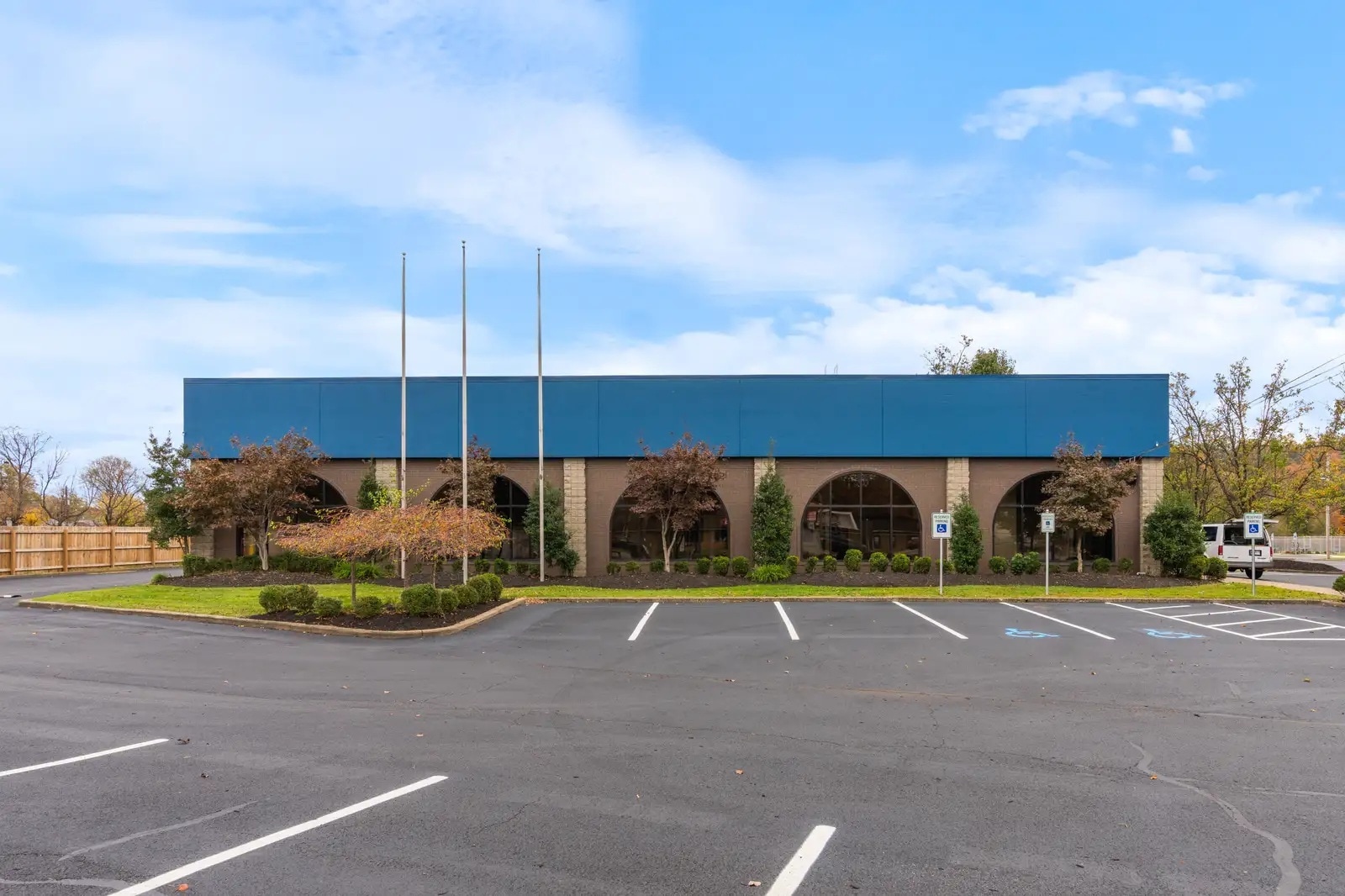 4627 Dixie Hwy, Louisville, KY for Sale
