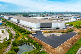 Mississauga, ON Industrial - 2520 Royal Windsor Dr