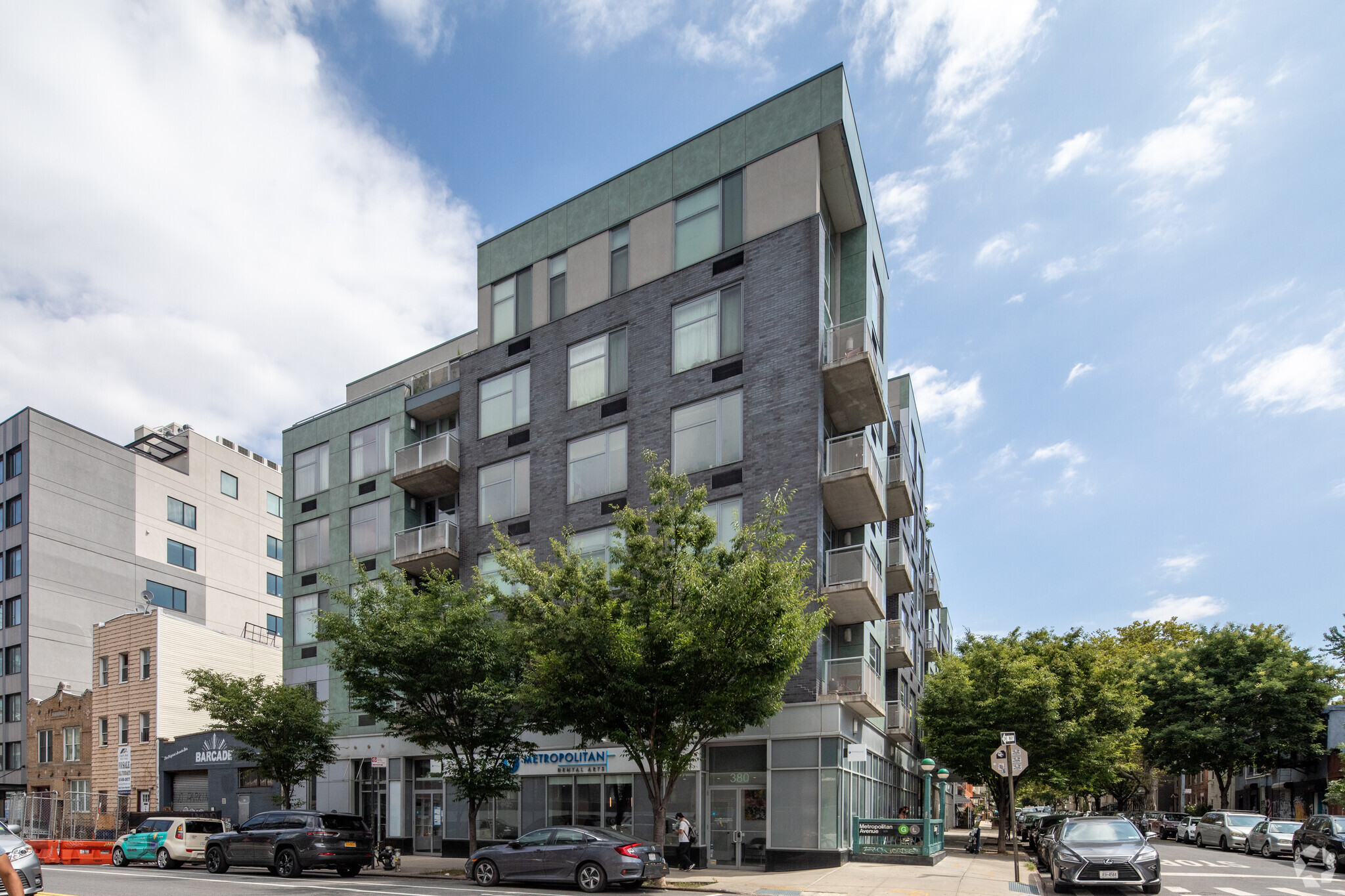 378-382 Union Ave, Brooklyn, NY for Sale