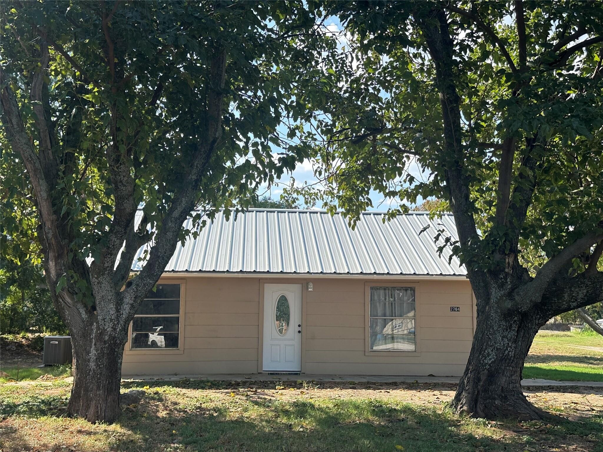 2764 W Highway 199, Springtown, TX for Sale
