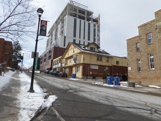 Halton Hills, ON Office/Residential - 72 Mill St