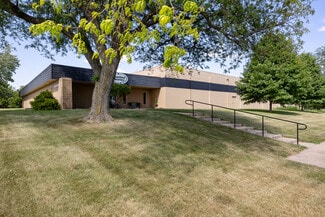 Iowa City, IA Warehouse - 2860 Industrial Park Rd
