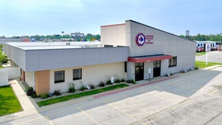 Charleston, IL Schools - 580 W Lincoln Ave