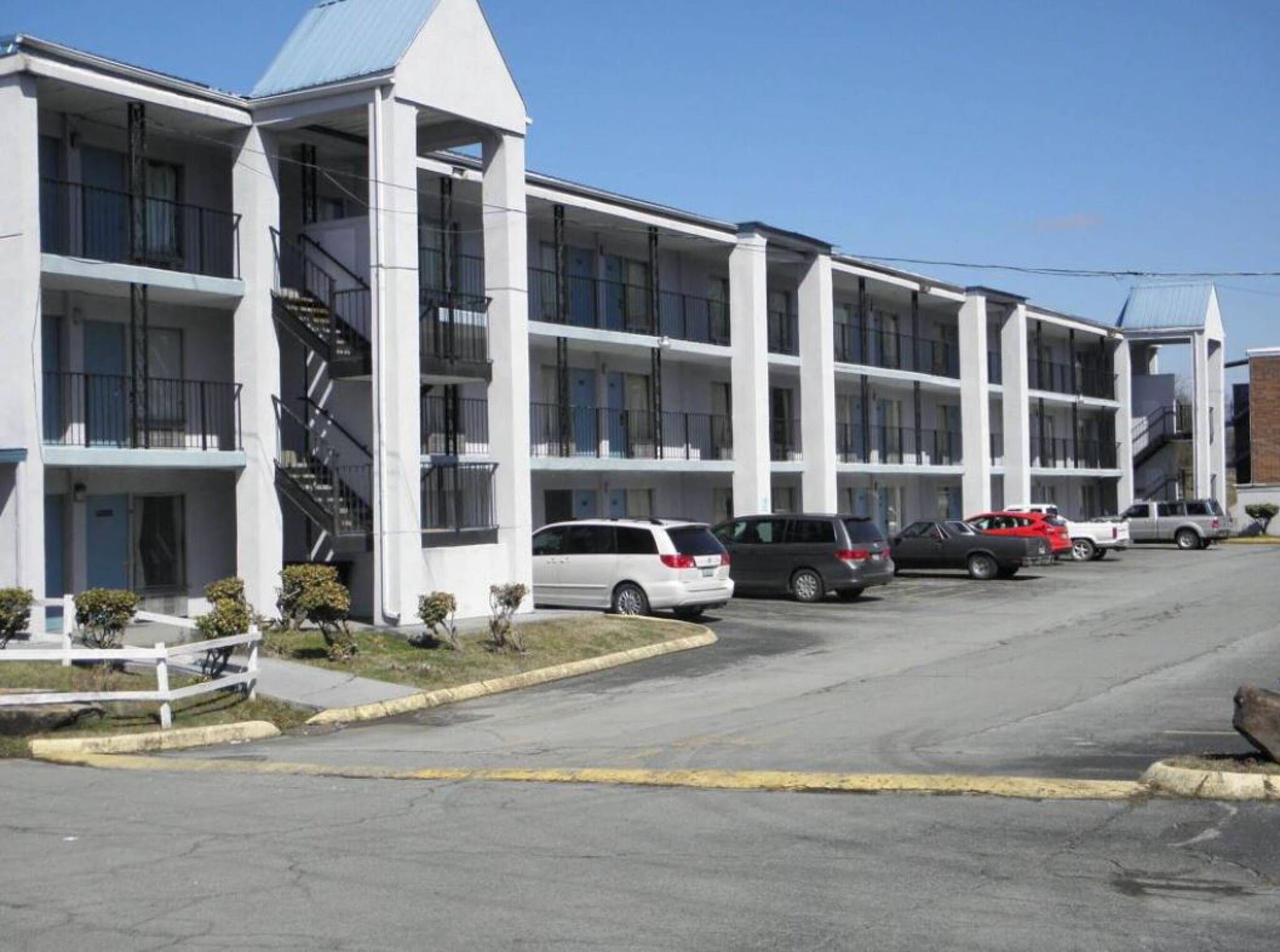 1500 N Cherry St, Knoxville, TN for Sale