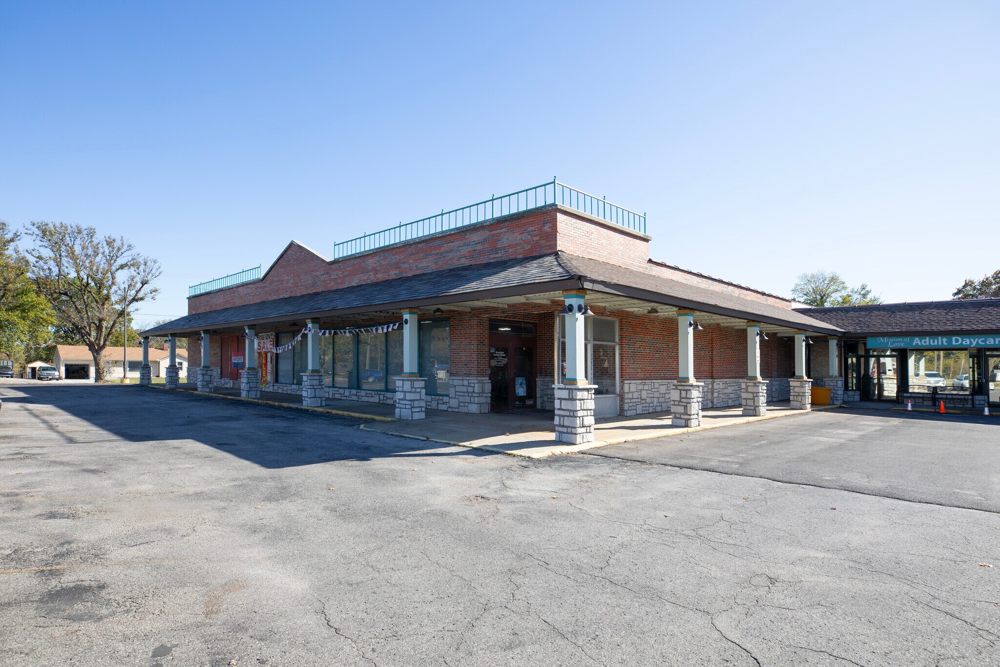 12023 E 47th St, Kansas City, MO for Rent