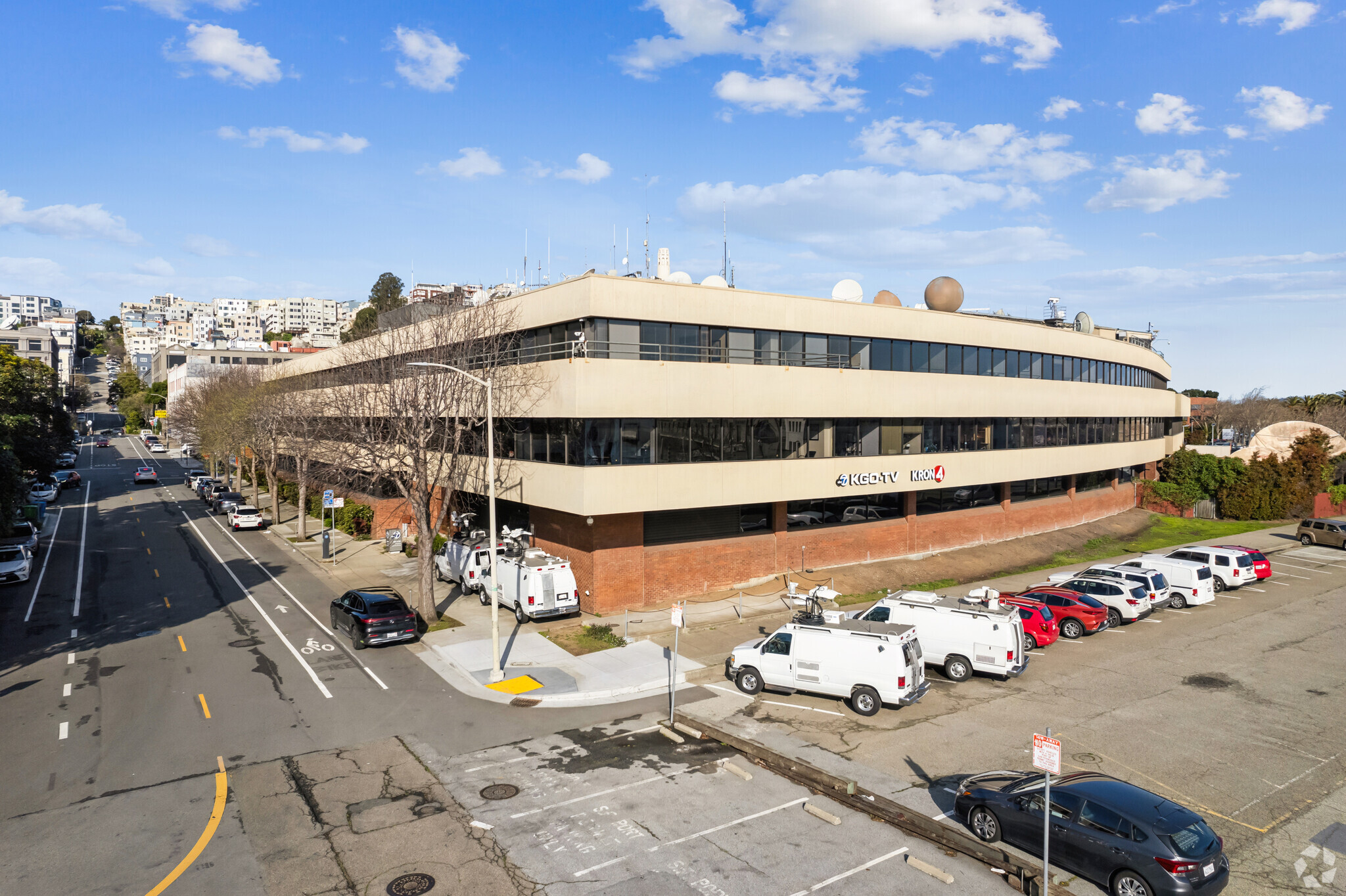 900 Front St, San Francisco, CA for Rent