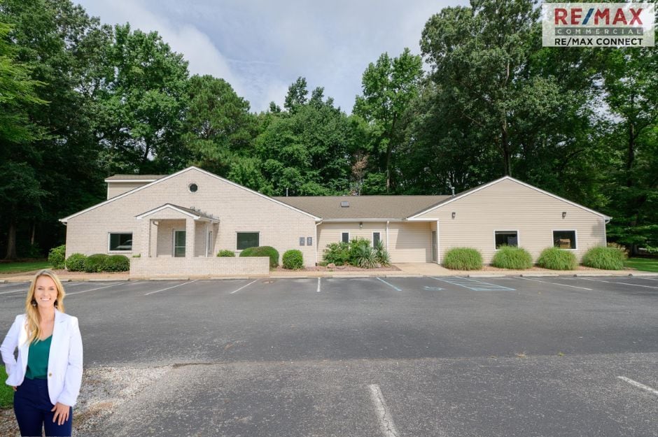 3440 Hampton Hwy, Yorktown, VA for Sale