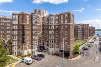 Detroit, MI Apartments - 8100-8106 E Jefferson Ave