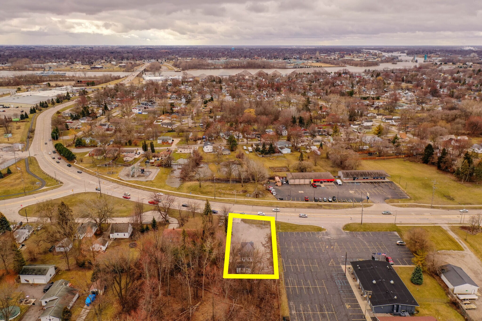 4443 Wilder Rd, Bay City, MI for Rent