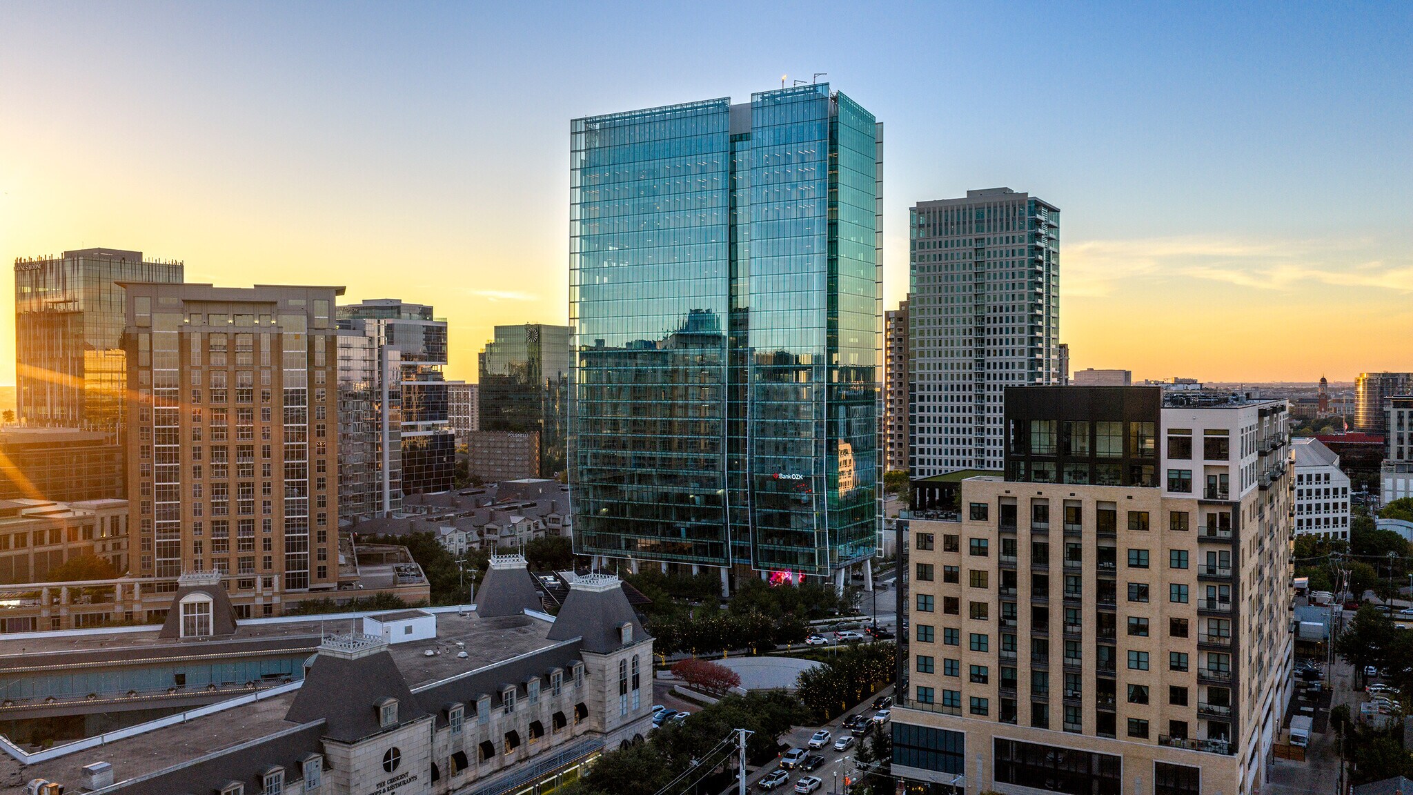 2323 Cedar Springs Rd, Dallas, TX for Rent