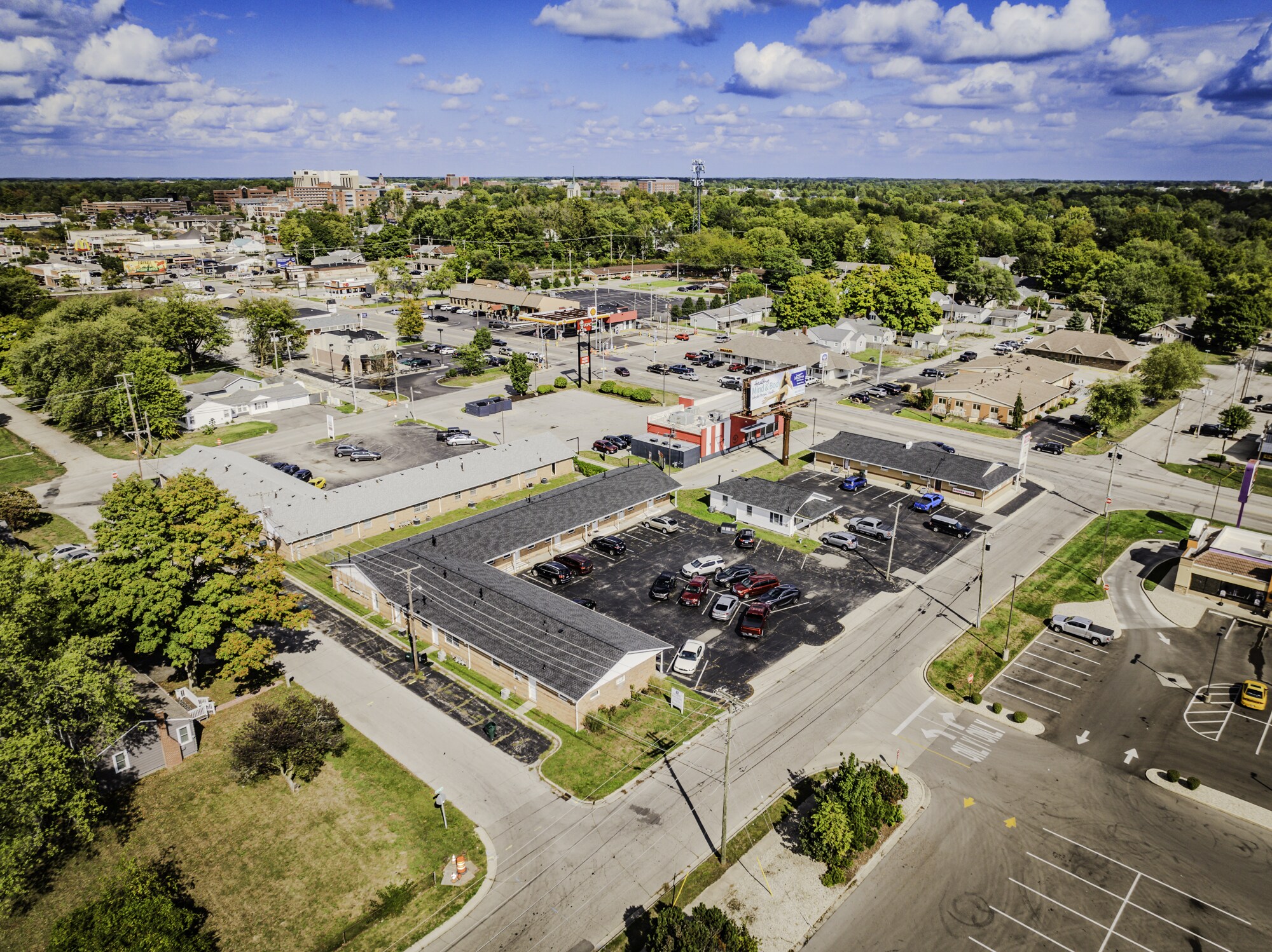 625 S Tillotson Ave, Muncie, IN for Sale