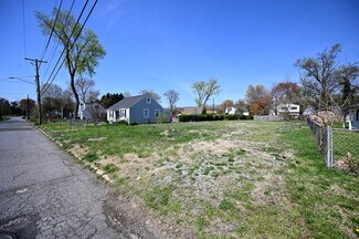 Oxon Hill, MD Residential Land - 211 Seneca dr
