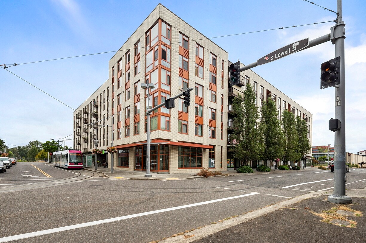 610 S Lowell St, Portland, OR for Rent
