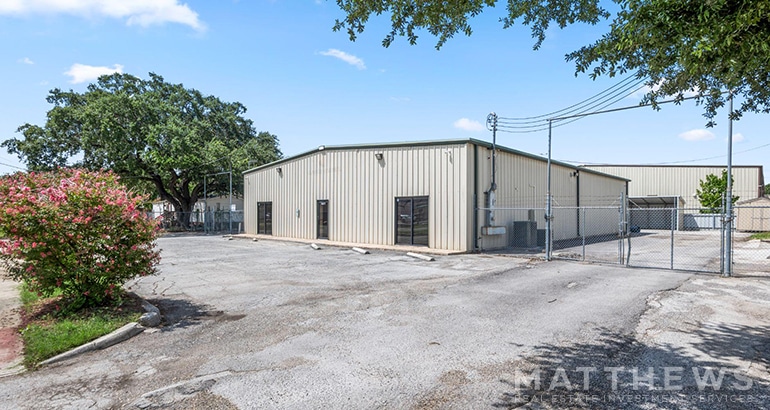 10211 Sommers Dr, San Antonio, TX for Rent