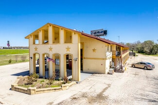 Flatonia, TX Hospitality - 718-720 N La Grange St