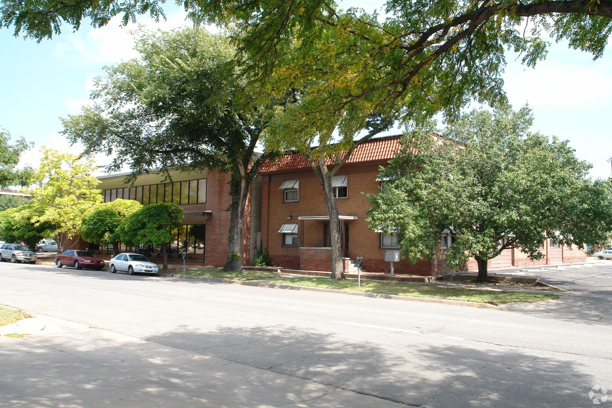 334 N Topeka St, Wichita, KS for Sale