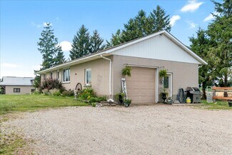 Salford, ON Freestanding - 383731 Salford Rd