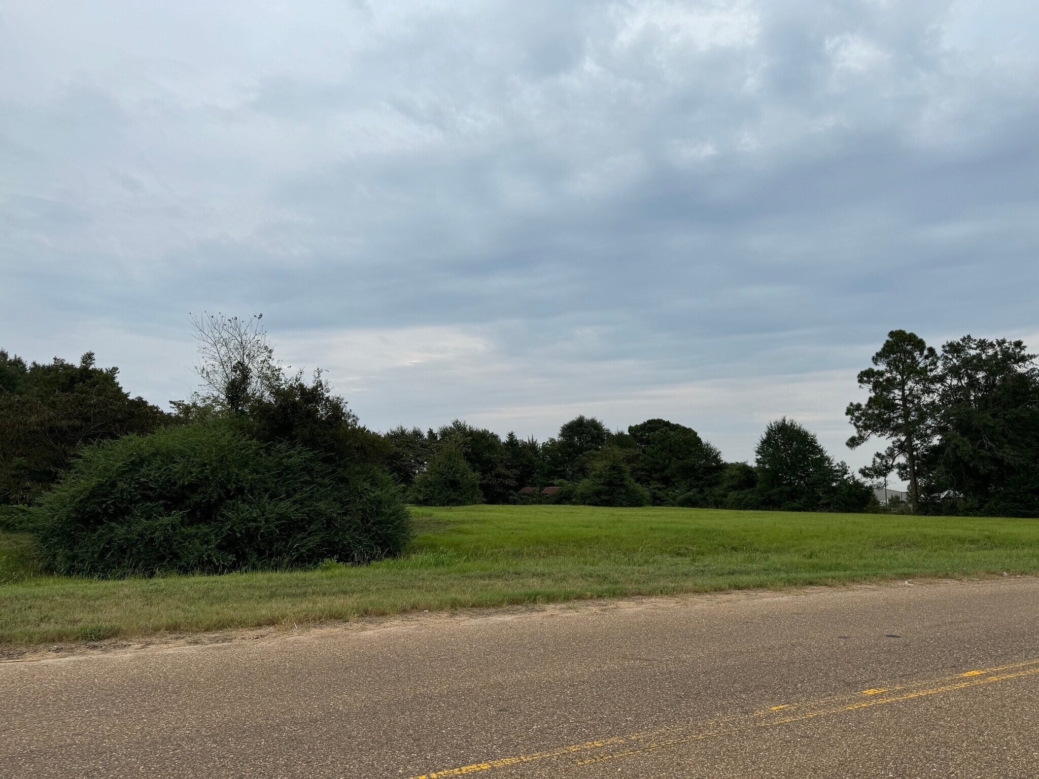 1917 W Main St, Atlanta, TX for Sale