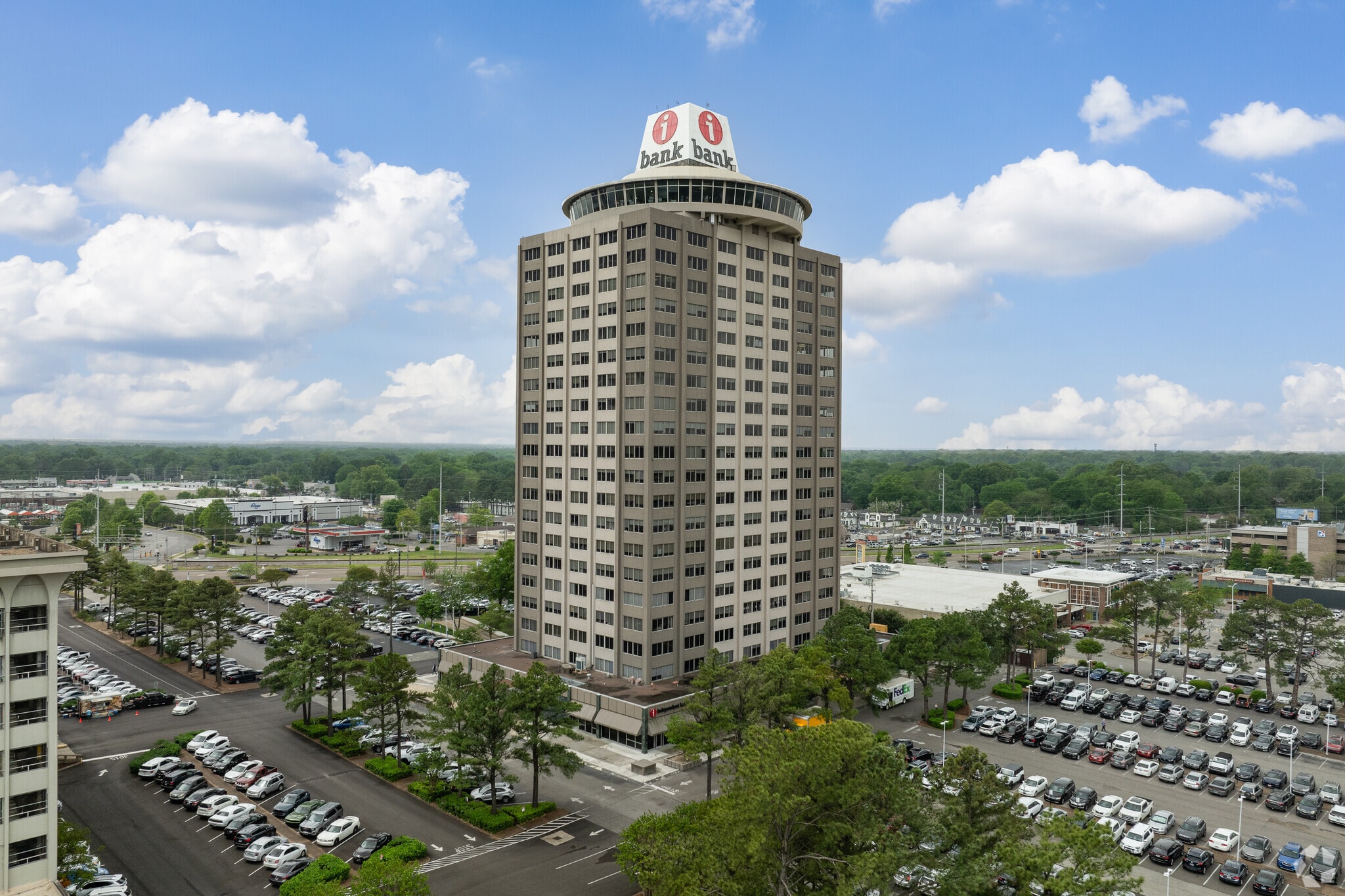 5050 Poplar Ave, Memphis, TN for Rent