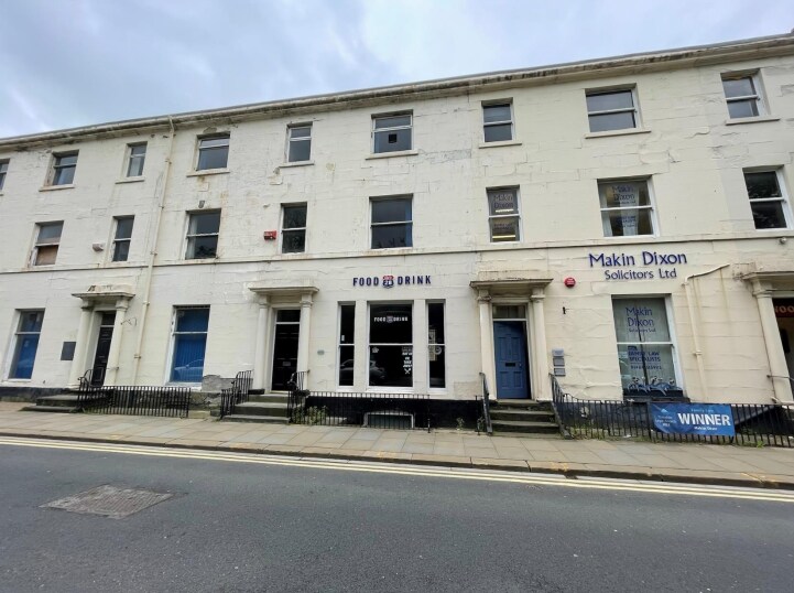 28 Queen St, Huddersfield, WYK for Rent