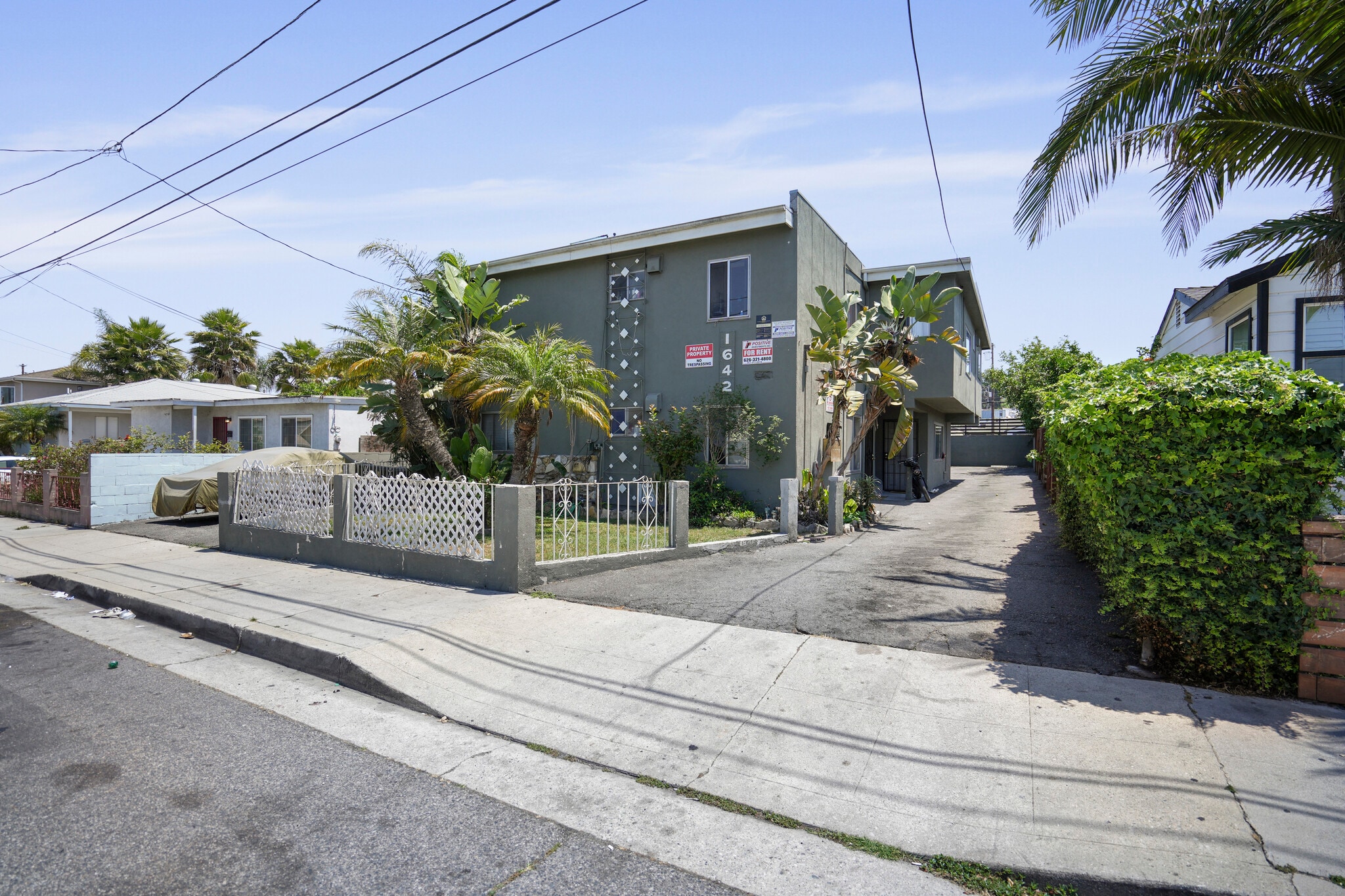 1642 259th Pl, Harbor City, CA for Sale