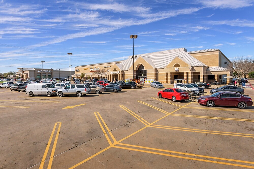 5500 E Greenville Ave, Dallas, TX for Rent