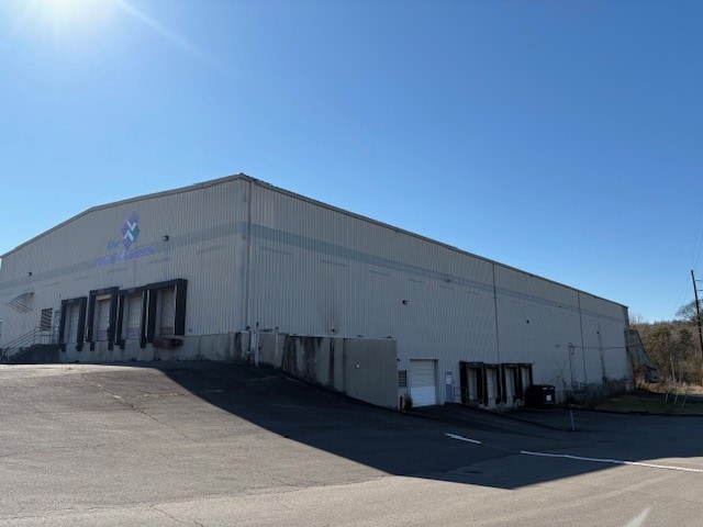 1612 Congress Pky S, Athens, TN for Sale