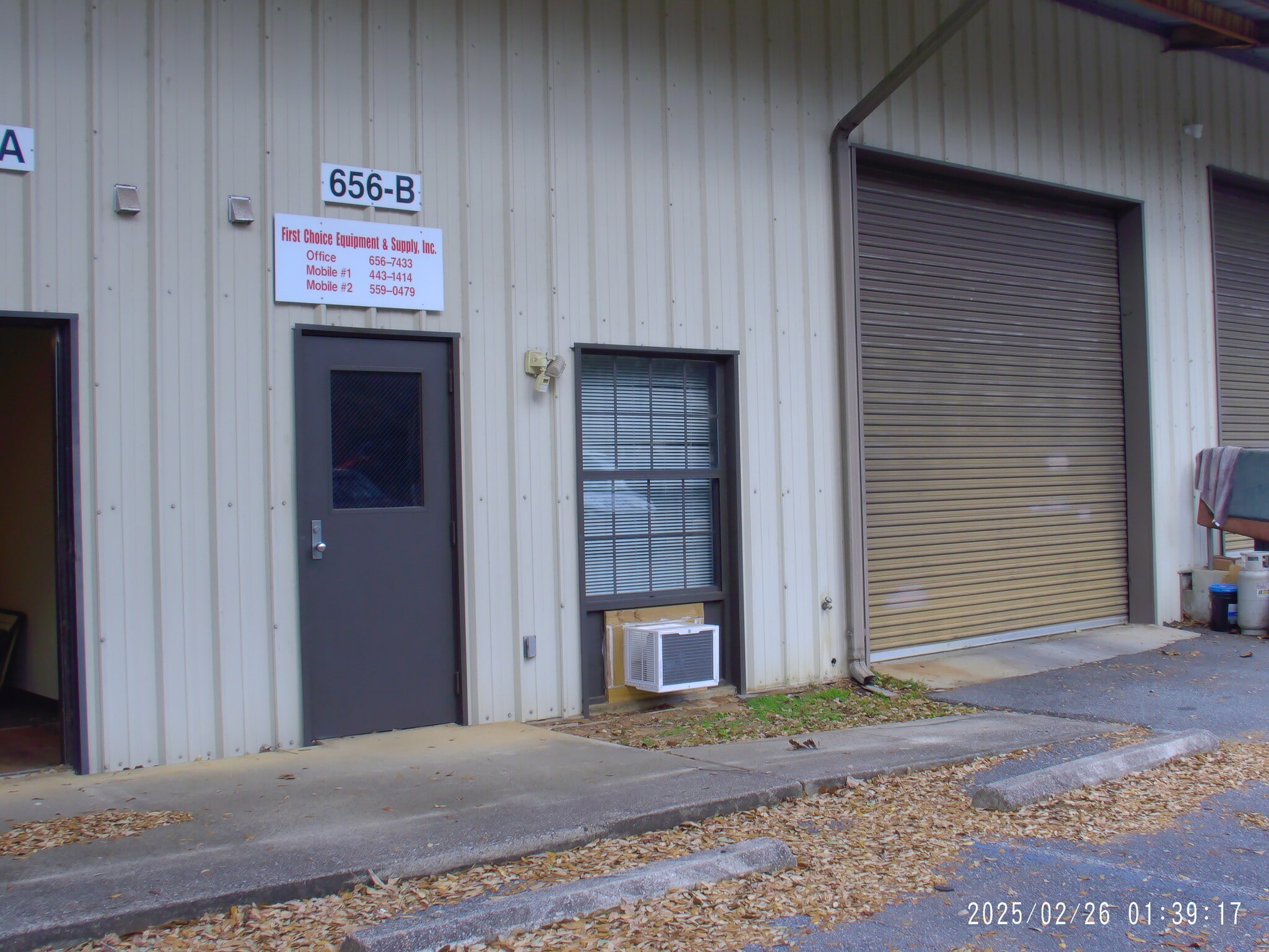 656 Capital Cir NE, Tallahassee, FL for Rent