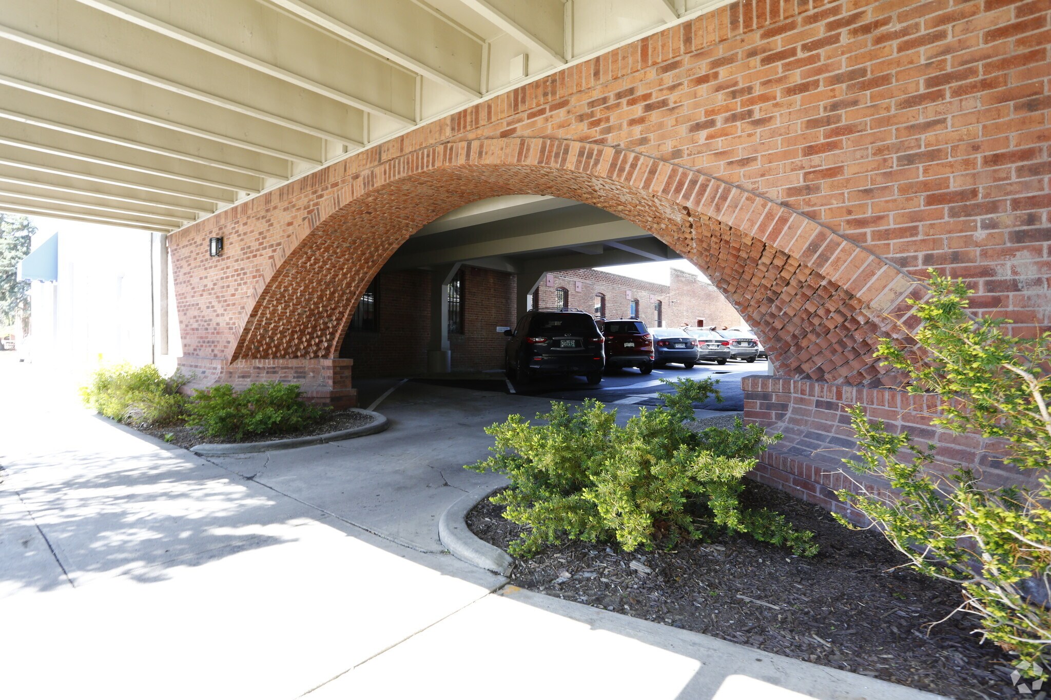 515 Kimbark St, Longmont, CO for Sale