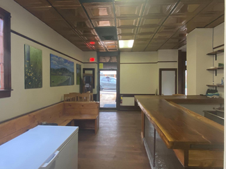 Lovingston, VA Restaurant - 121 Main St