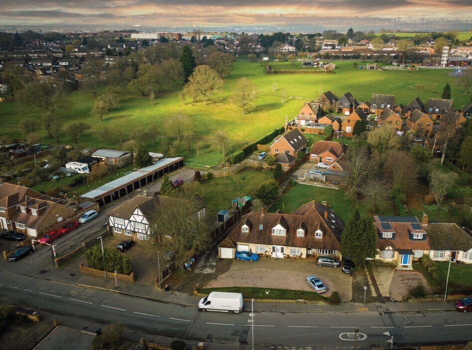 122 Ashcroft Rd, Luton, BDF for Sale