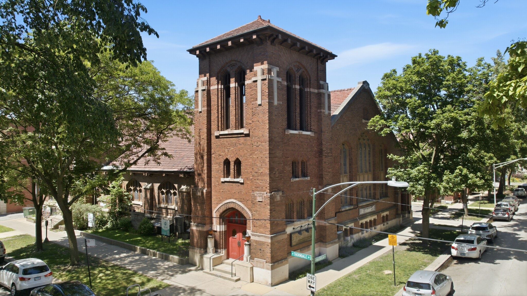 1244 W Thorndale Ave, Chicago, IL for Sale