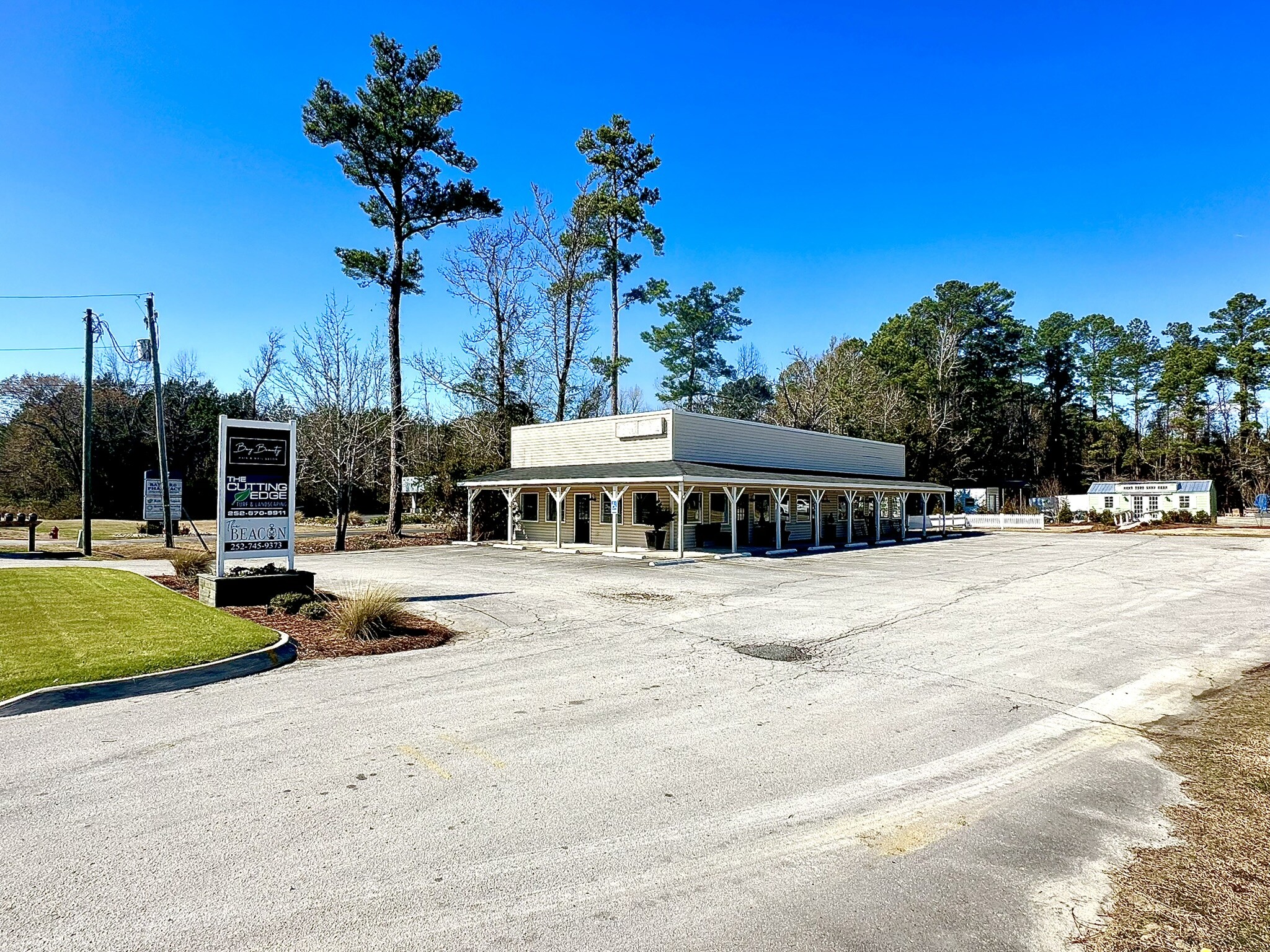 618 Main St, Bayboro, NC for Sale