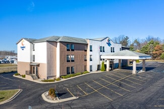 Charlotte, MI Hospitality - 1302 E Packard Hwy