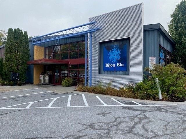 10 Farrell St, South Burlington, VT for Rent