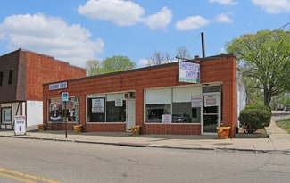 Cincinnati, OH Storefront - 8000-8004 Blue Ash Rd