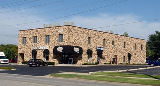 Barrington, IL Storefront Retail/Office - 236 W Northwest Hwy